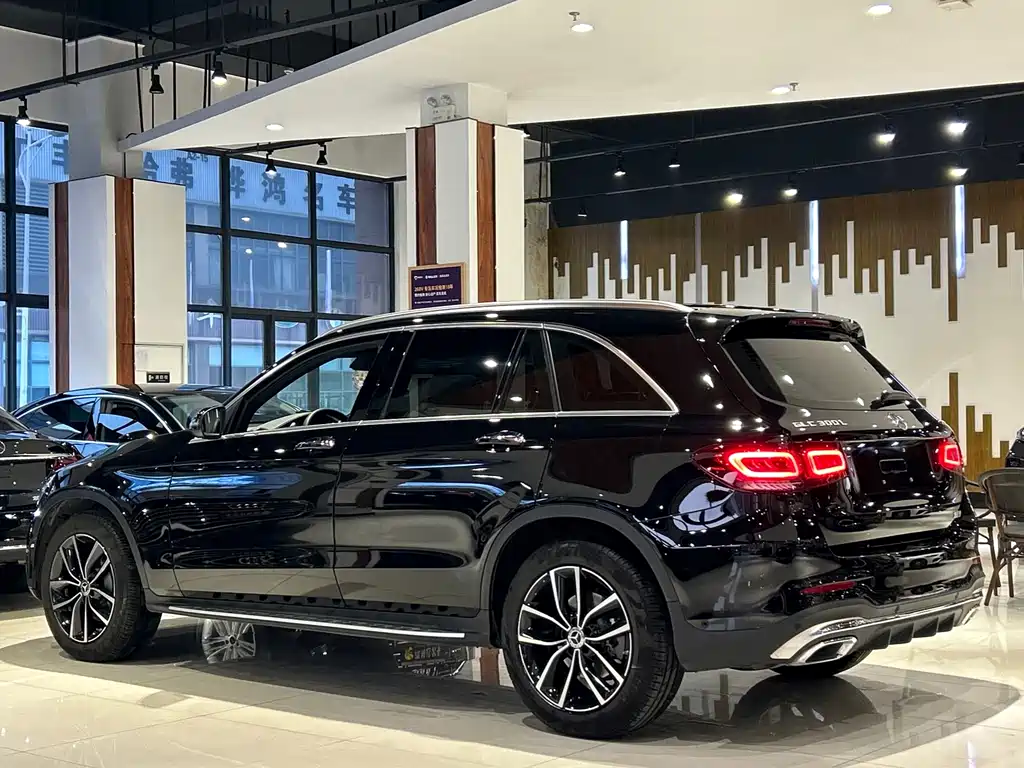 Mercedes-Benz GLC 2022 — фото 28