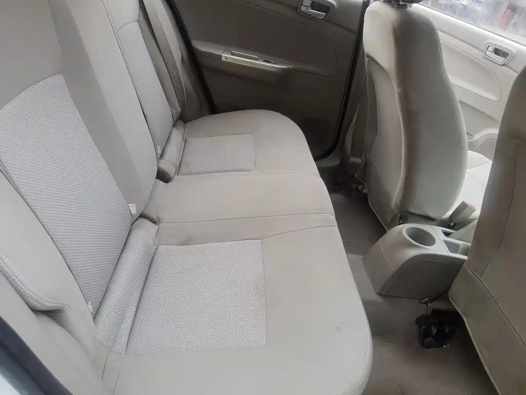 Changan V3 2016 — фото 10