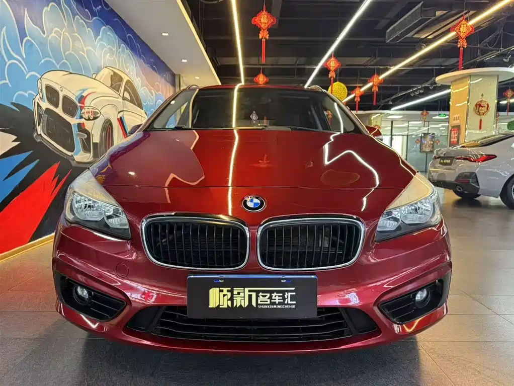 BMW 2 Series Active Tourer 2015 — фото 2