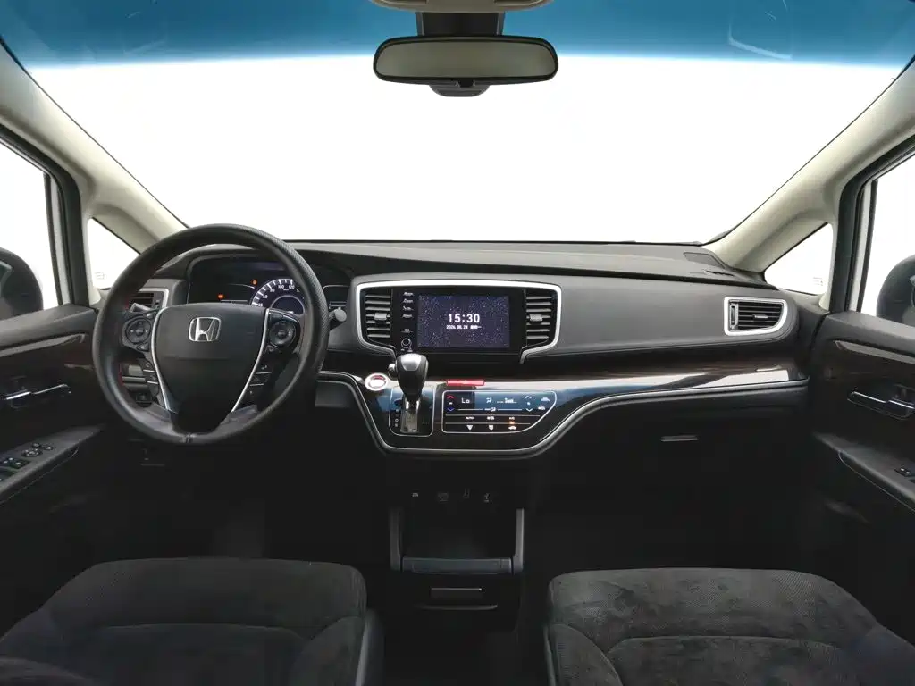 Honda Odyssey 2021 — фото 5
