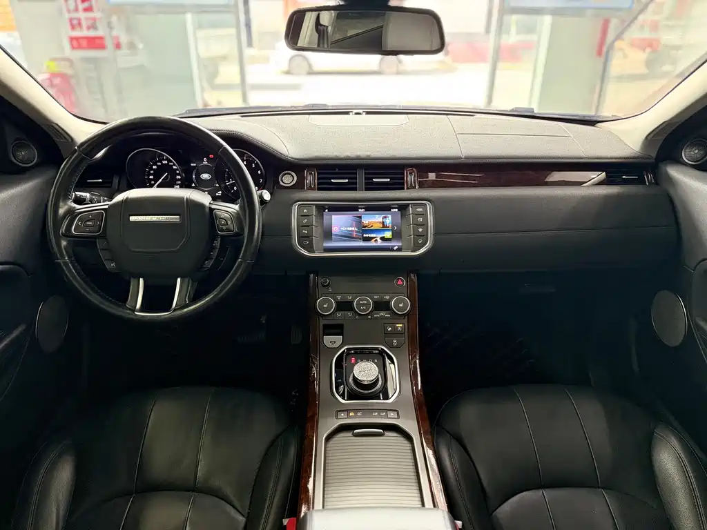 Land Rover Evoque 2017 — фото 23