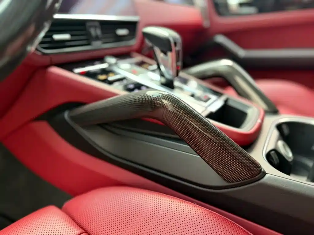 Porsche Cayenne 2020 — фото 12