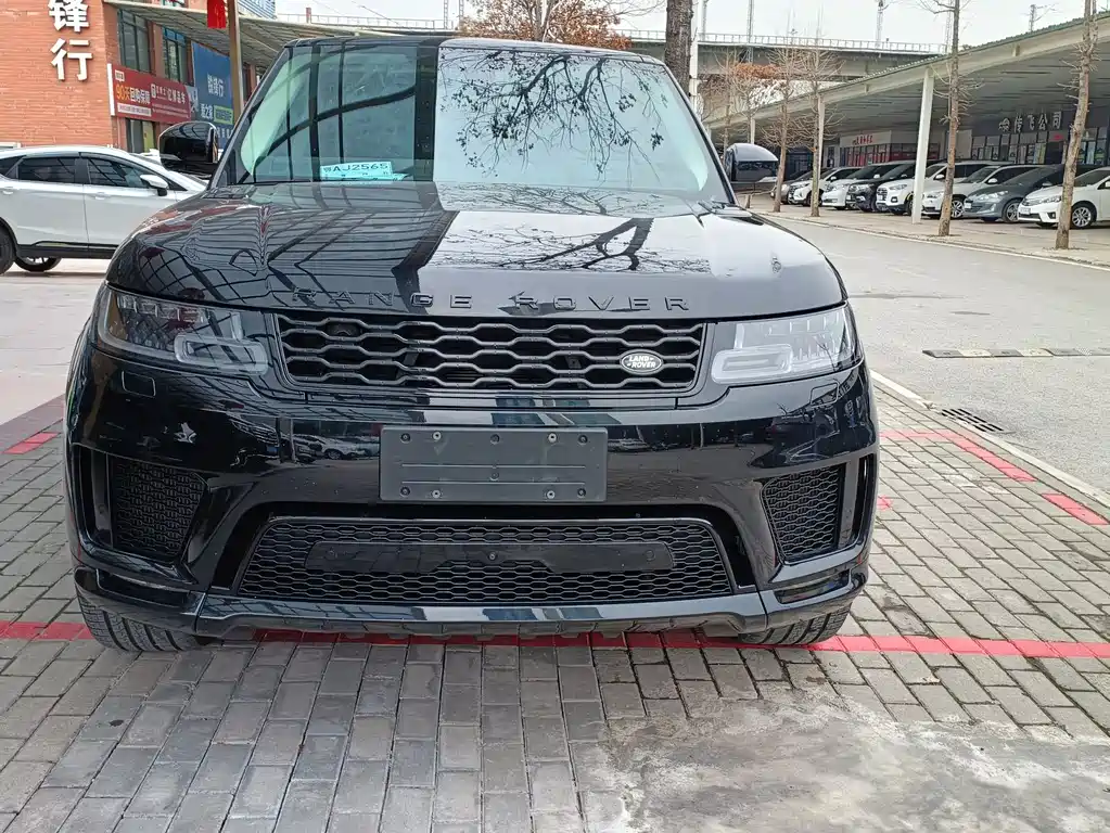 Land Rover Sport 2021