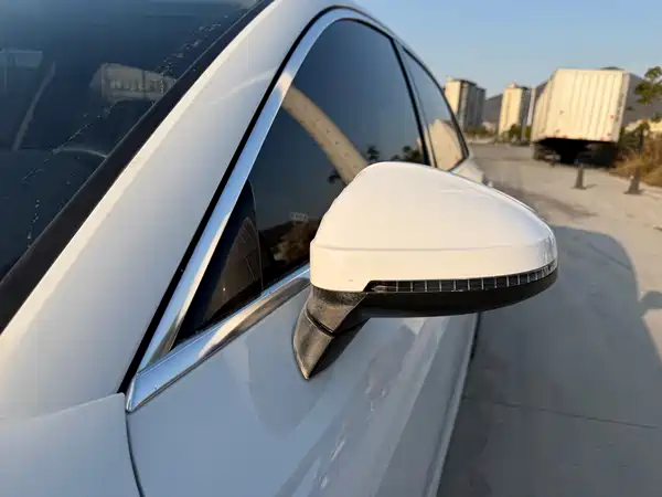 Audi A4L 2023