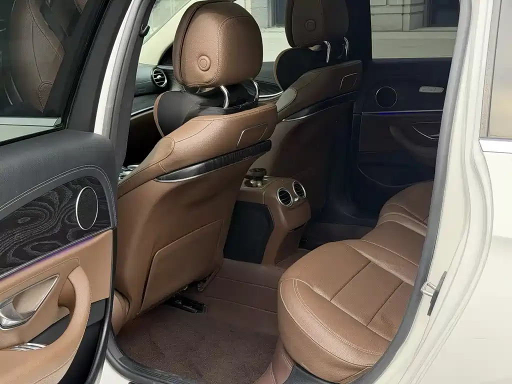 Mercedes-Benz E-Class 2018