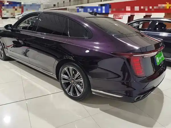 Hongqi H9 2024