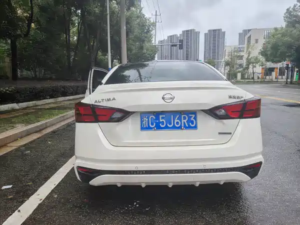 Nissan Teana 2021