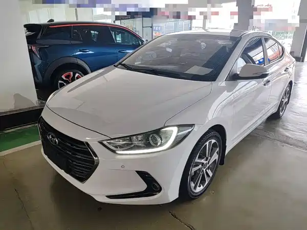 Hyundai Celesta 2016