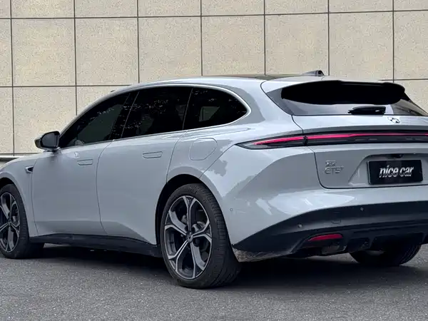 NIO ET5T 2024