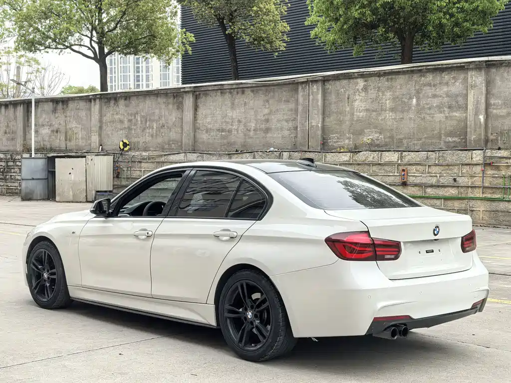 BMW 3 Series 2019