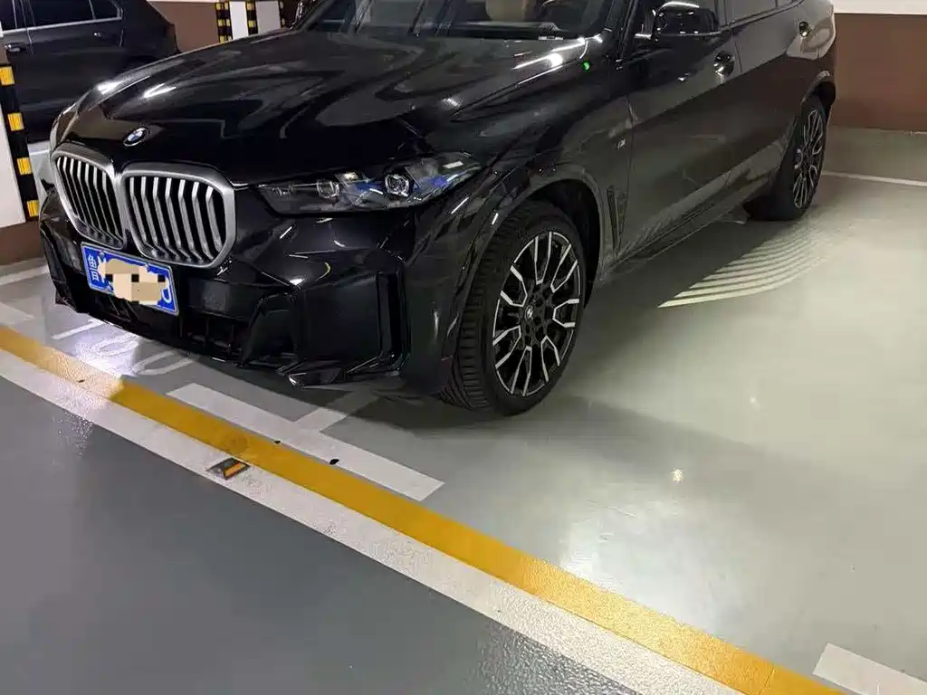 BMW X5 2024 — фото 1