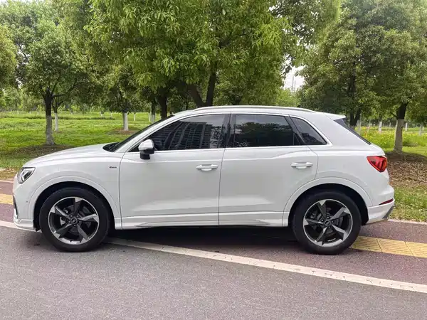 Audi Q3 2023