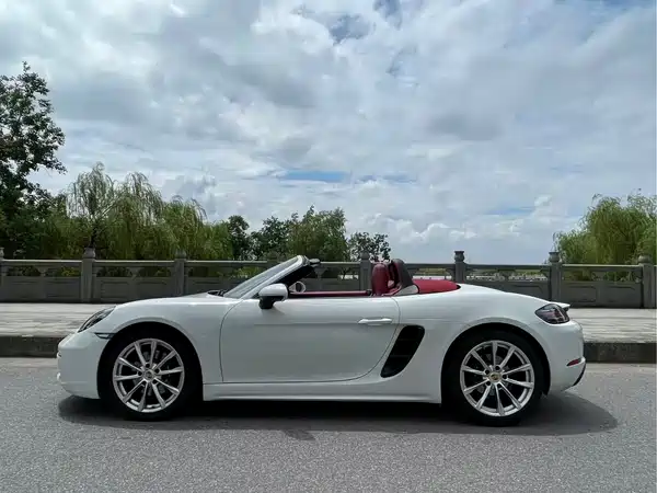 Porsche 718 2020