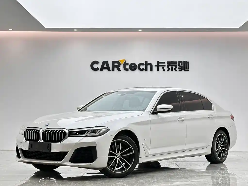 BMW 5 Series 2021