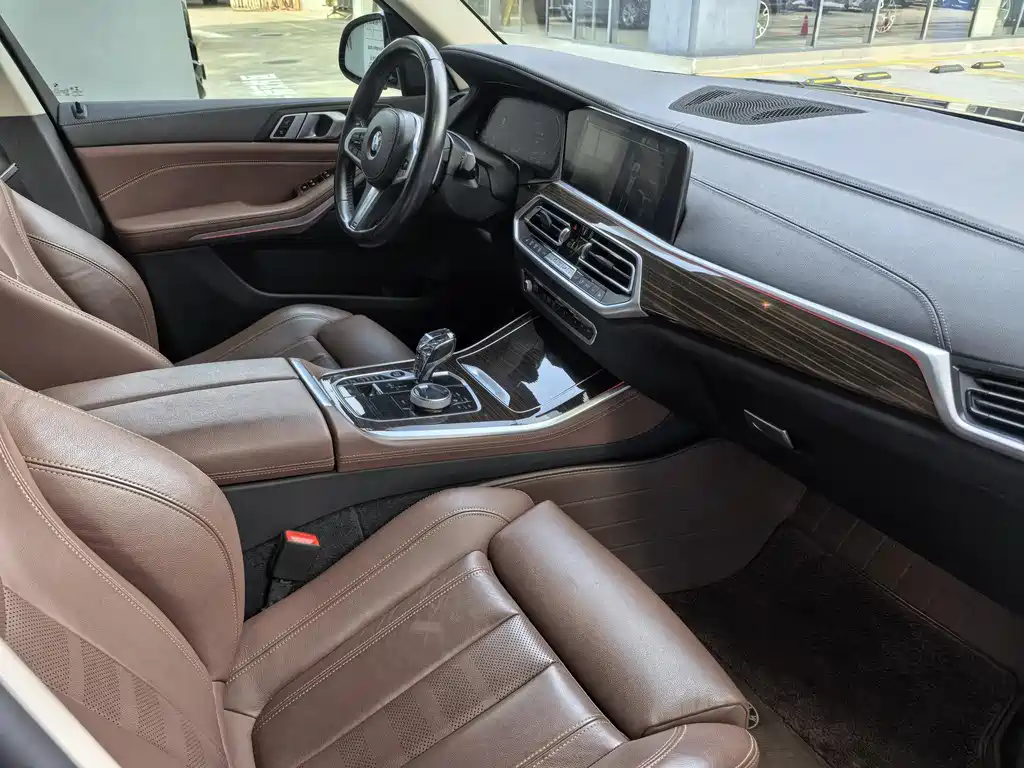 BMW X5 2021 — фото 10
