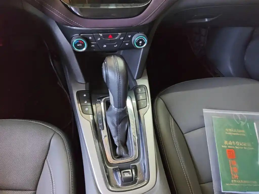 Chevrolet Malibu 2018 — фото 14