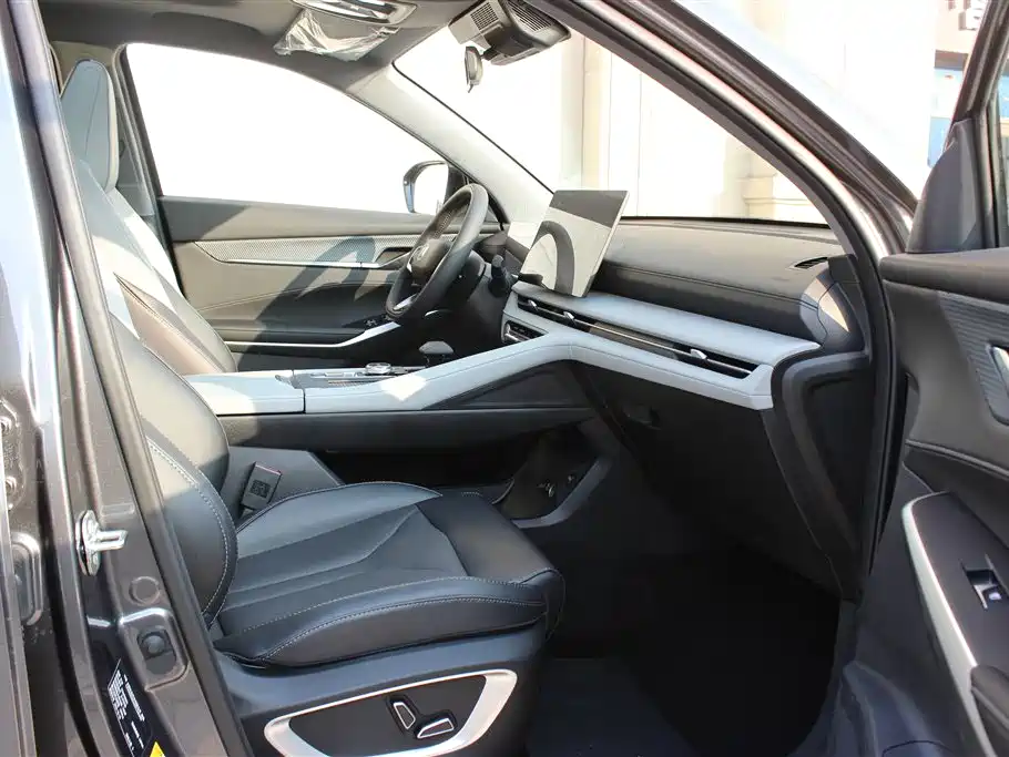 Changan CS75 PLUS 2025 — фото 25