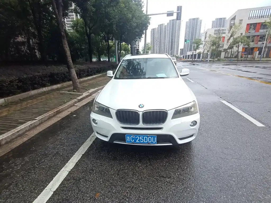 BMW X3 2013 — фото 2