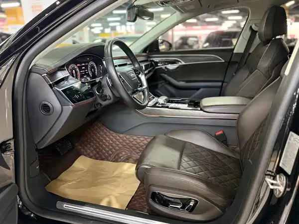 Audi A8 2021