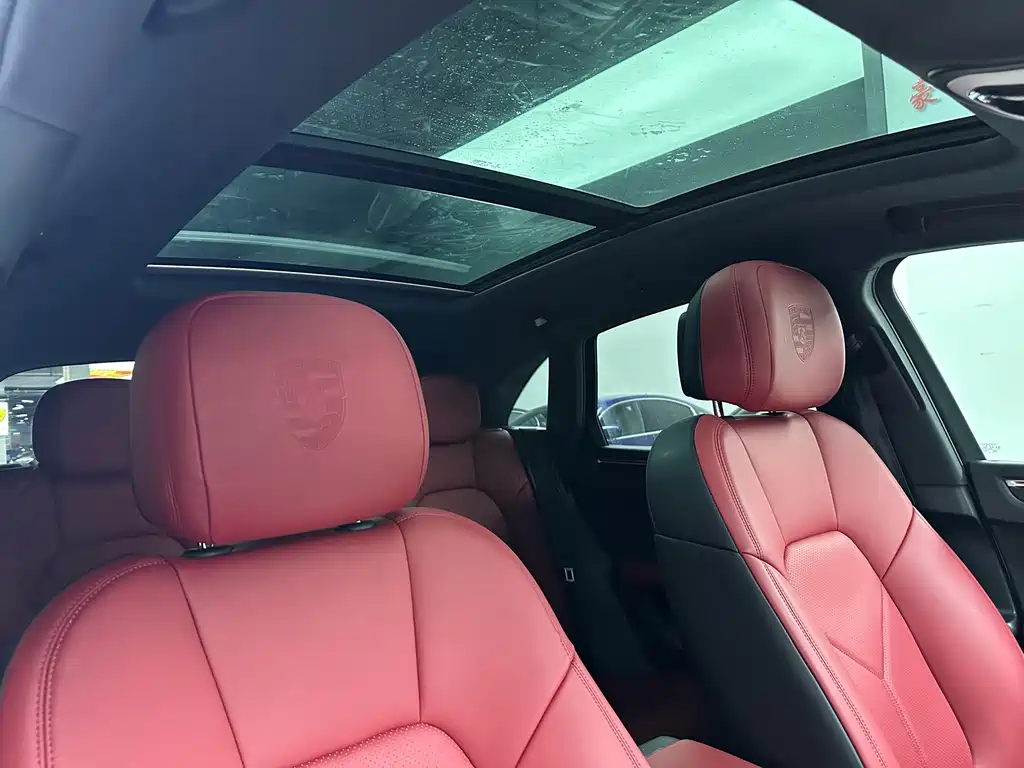 Porsche Macan 2020 — фото 15