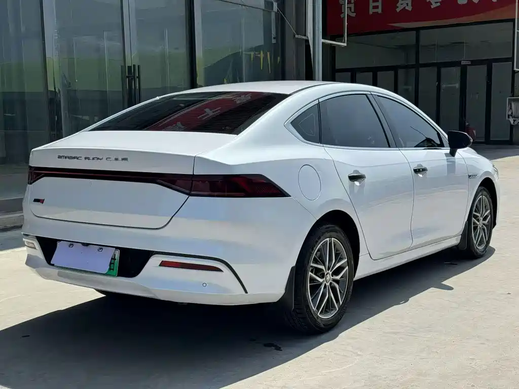 BYD Qin PLUS 2023 — фото 6