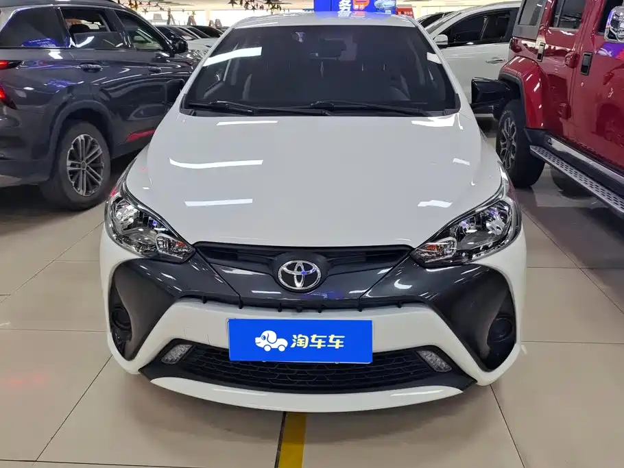 Toyota Yaris L 2020