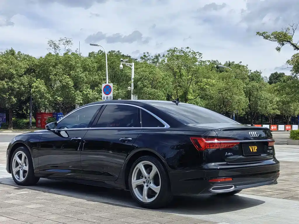 Audi A6L 2020