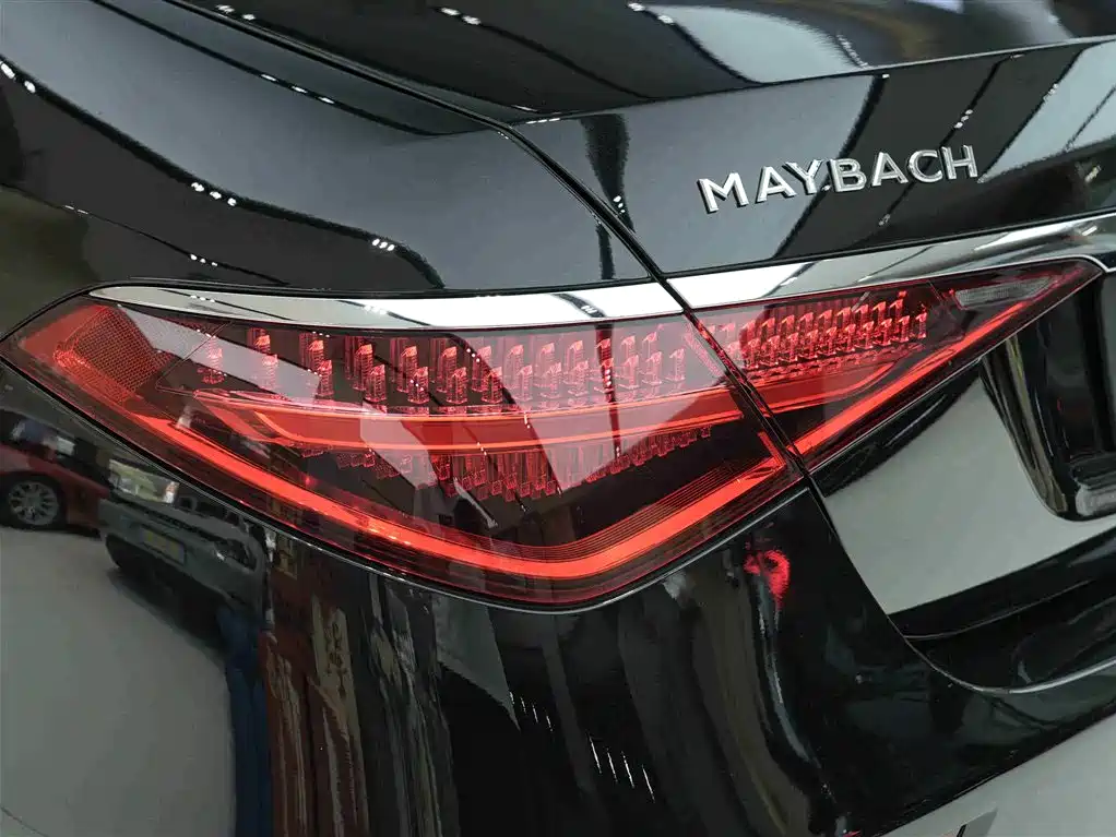 Mercedes-Benz Maybach S-Class 2023 — фото 26