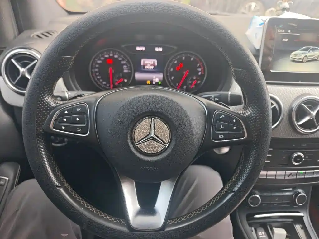 Mercedes-Benz B-Class 2015