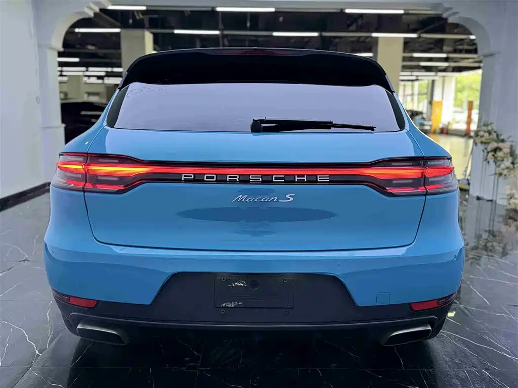 Porsche Macan 2019 — фото 17