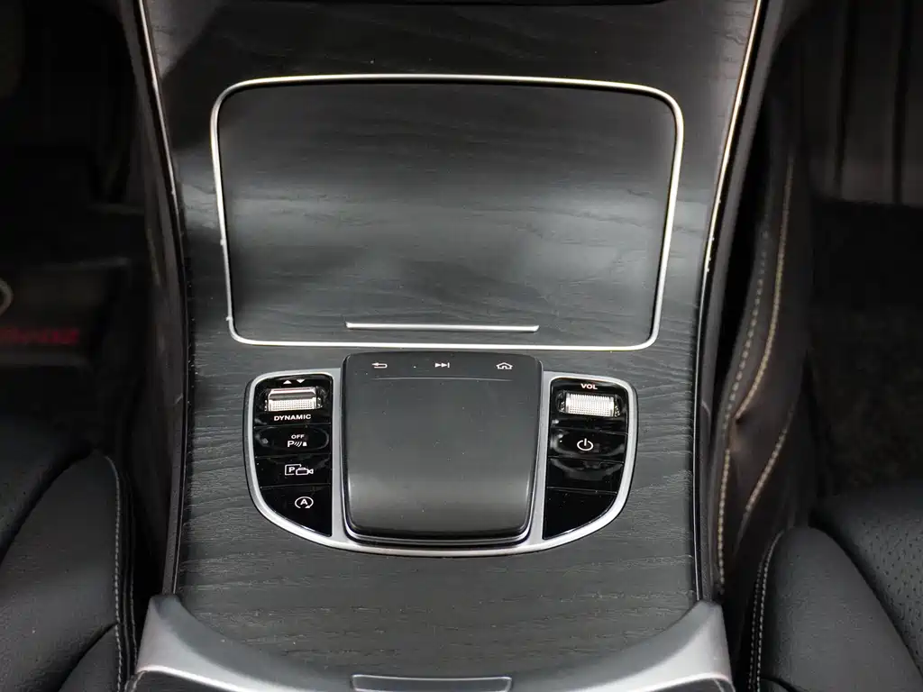 Mercedes-Benz C-Class 2019 — фото 14