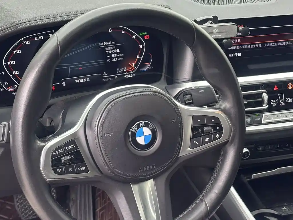 BMW 3 Series 2021 — фото 11