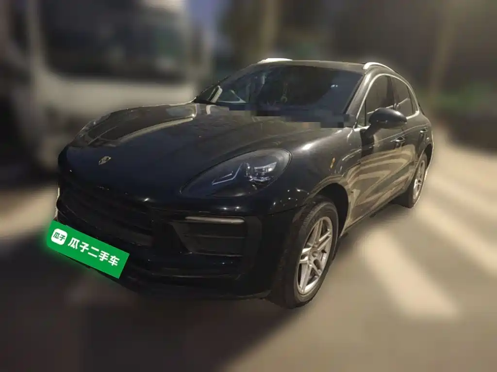 Porsche Macan 2015 — фото 1