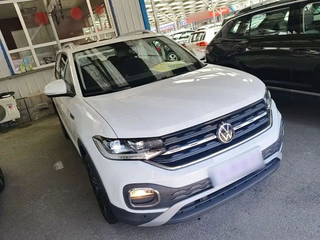 Volkswagen Tacqua 2021