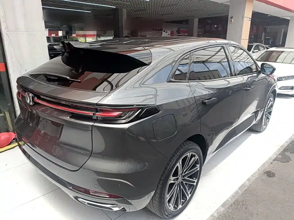 Changan UNI-K Smart Electronic Idd 2022 — фото 7