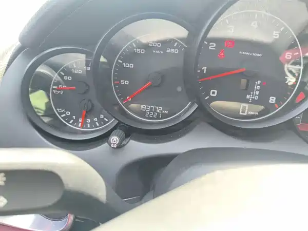 Porsche Cayenne 2011