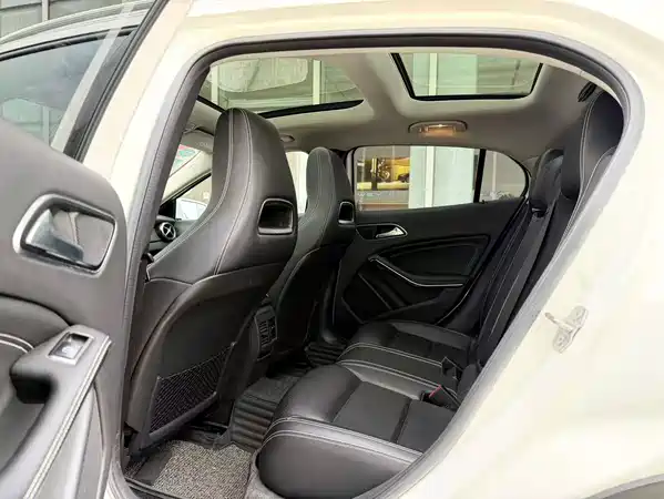 Mercedes-Benz GLA 2018