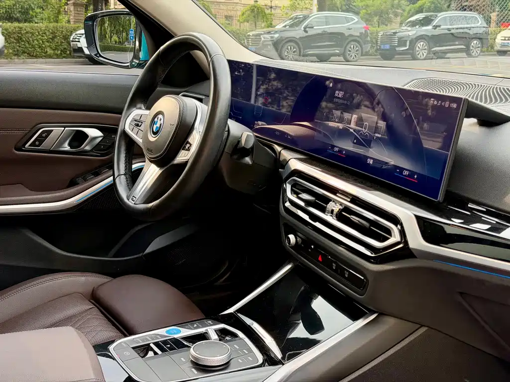 BMW i3 2023 — фото 9