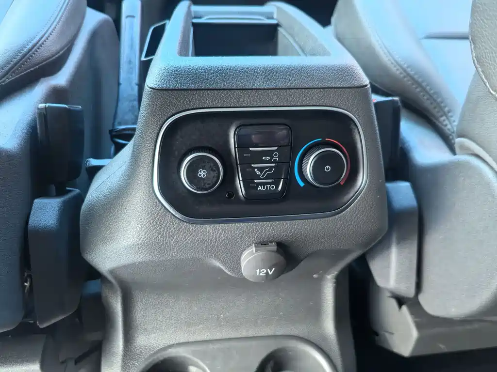 Ford Tourneo 2020 — фото 11