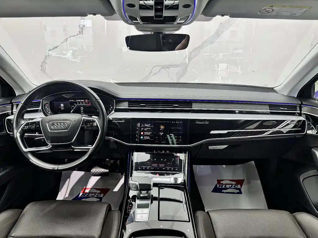 Audi A8 2022 — фото 11