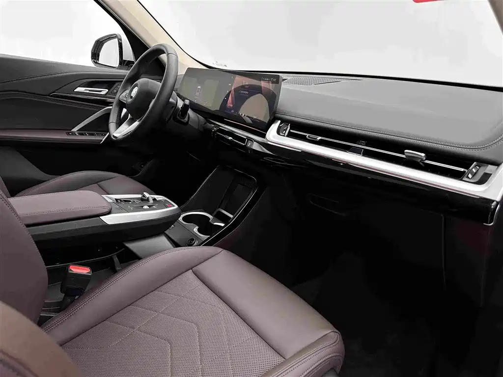 BMW X1 2024 — фото 16