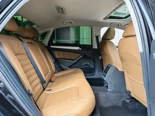 Volkswagen Passat 2014