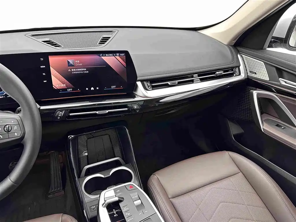 BMW X1 2024 — фото 15