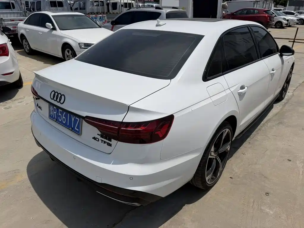 Audi A4L 2025