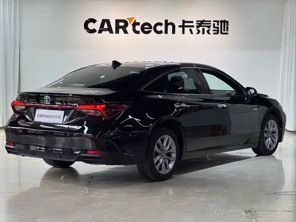 Toyota Avalon 2021
