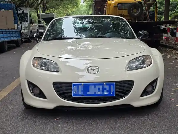 Mazda MX-5 2010