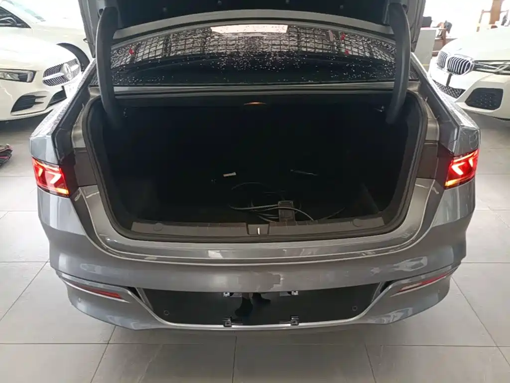 BYD Qin PLUS 2023 — фото 19