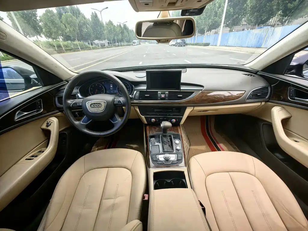 Audi A6L 2014