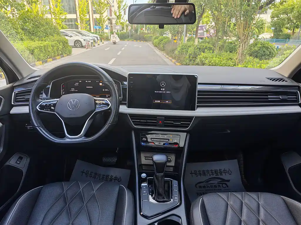 Volkswagen Tiguan L 2021 — фото 13