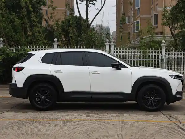Mazda CX-50 2023